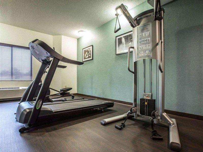 Sleep Inn Greensboro Airport Екстериор снимка