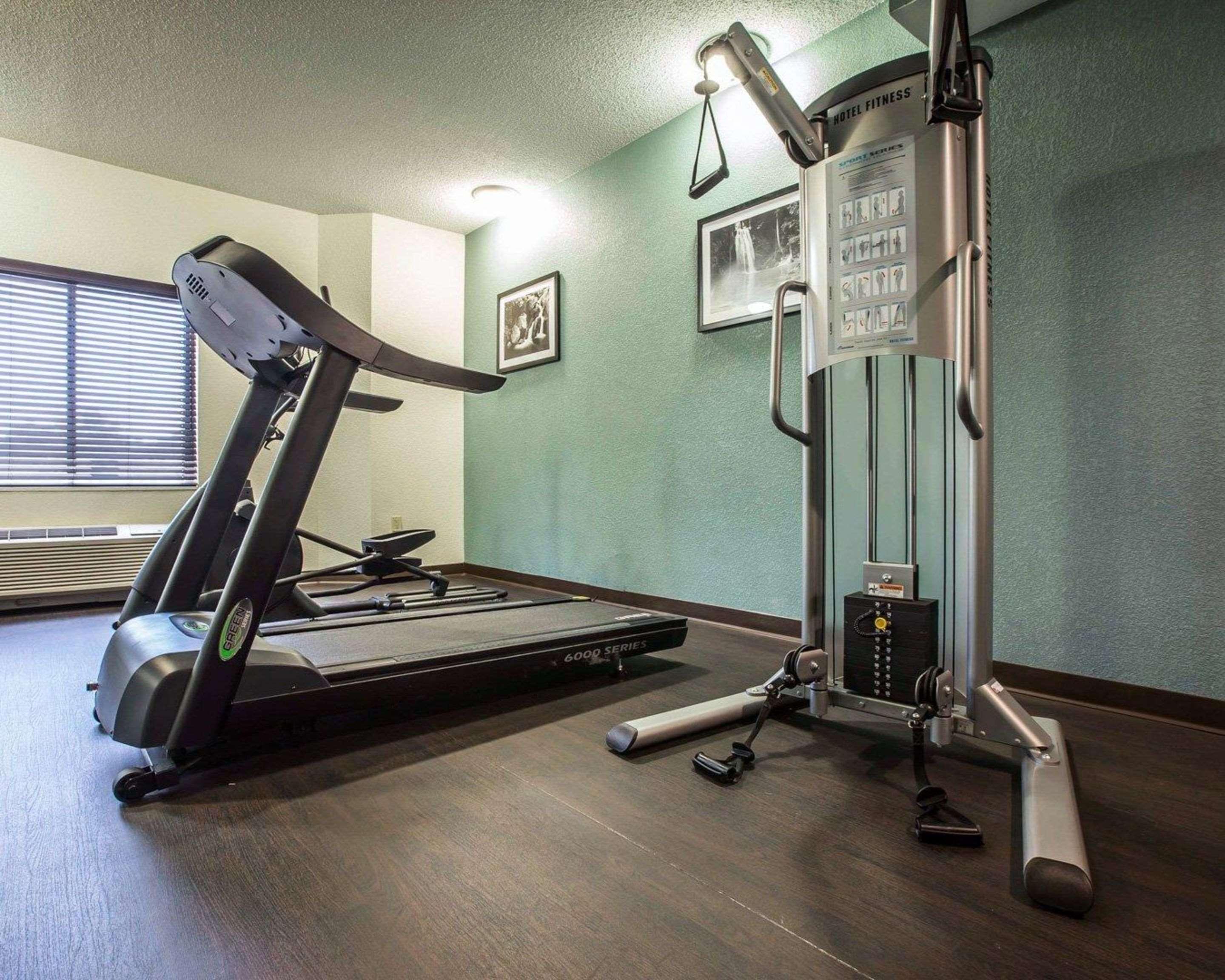 Sleep Inn Greensboro Airport Екстериор снимка