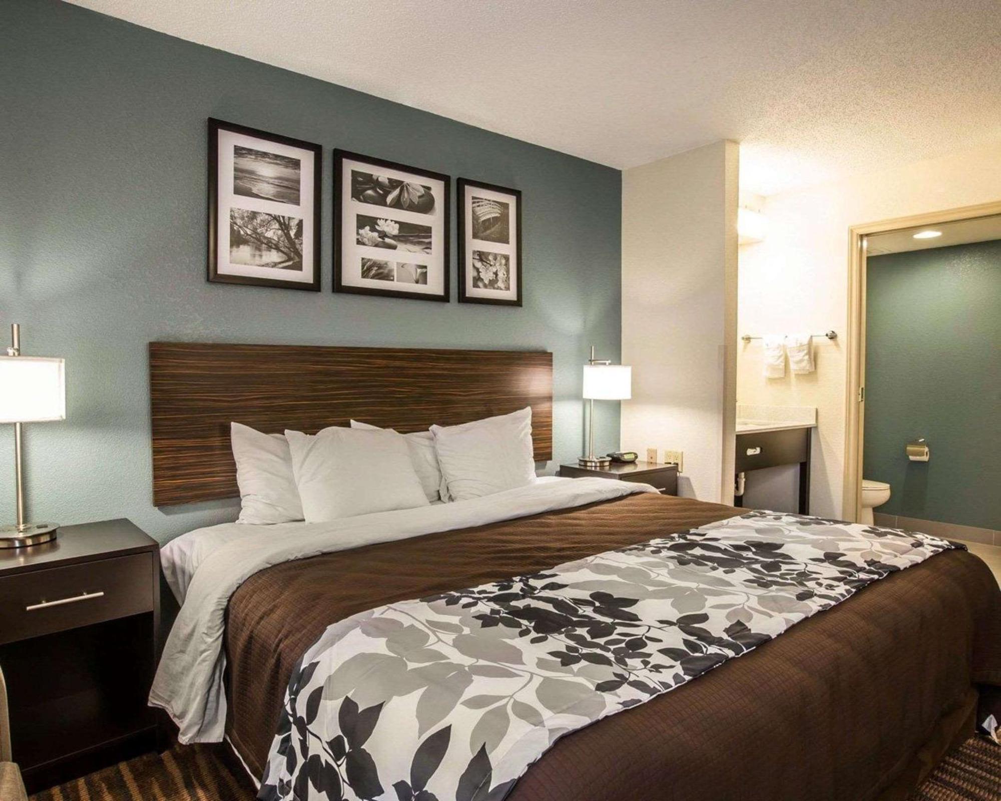 Sleep Inn Greensboro Airport Екстериор снимка