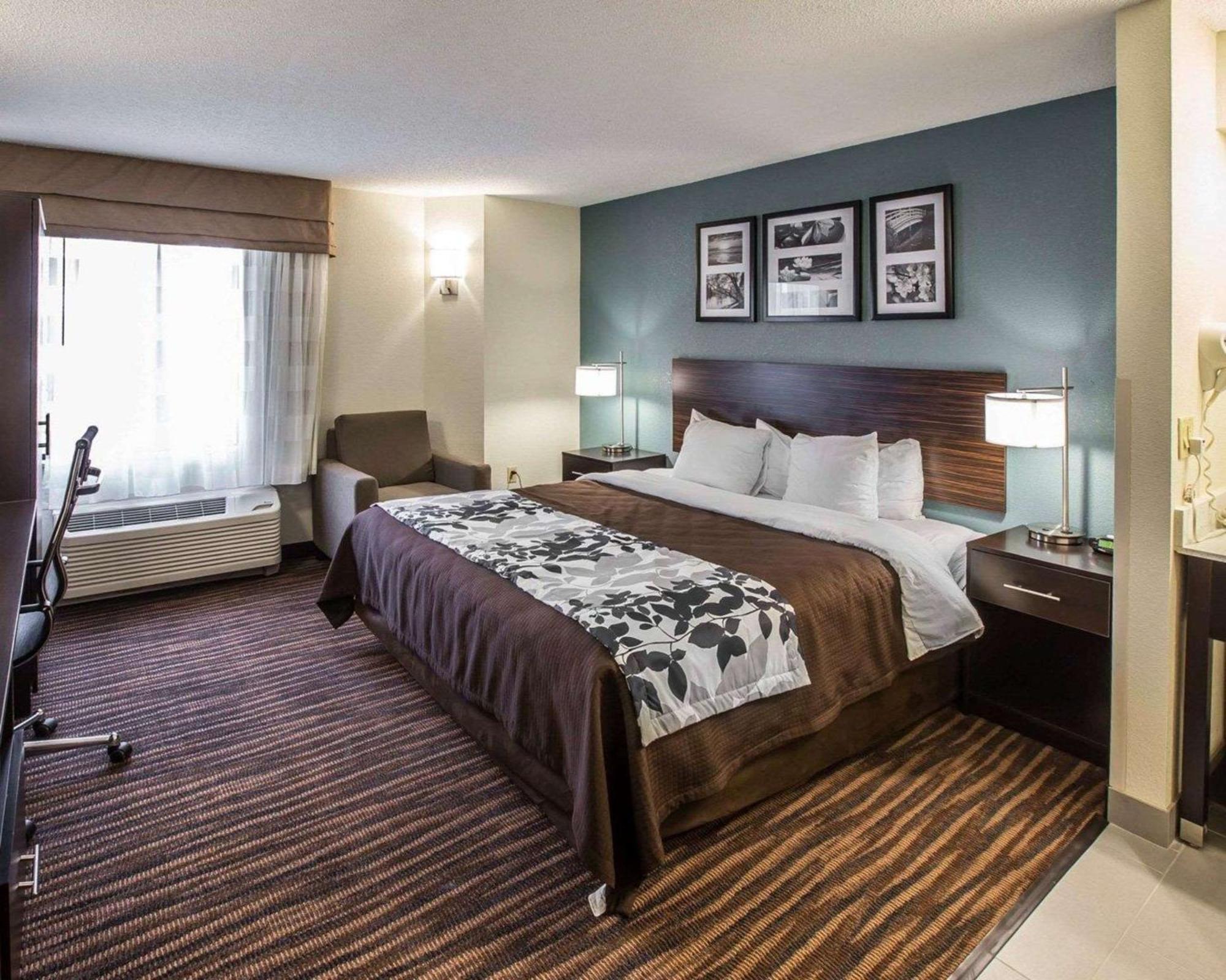 Sleep Inn Greensboro Airport Екстериор снимка